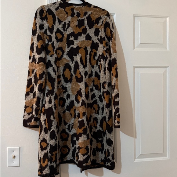 Apt. 9 Textured Knit Animal Print Cardigan - Picture 9 of 17